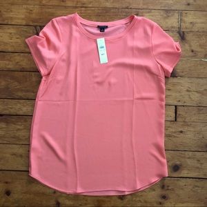 Ann Taylor Short Sleeve Tee